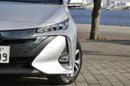 ＜トヨタ 新型 プリウスPHV S”ナビパッケージ”[FF／ボディカラー：シルバーメタリック]＞トヨタ 新型プリウスPHV 試乗レポート／五味康隆