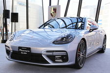 ポルシェ 新型パナメーラ・パナメーラターボ