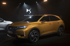 ＜「DS 7 CROSSBACK」＞