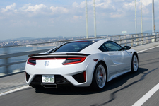 ホンダ新型NSX