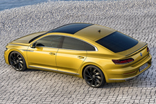 フォルクスワーゲン 新型アーテオン R-ライン