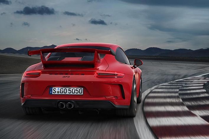 ポルシェ、新型“911 GT3”を世界初公開！0-100km/h加速3.4秒、最