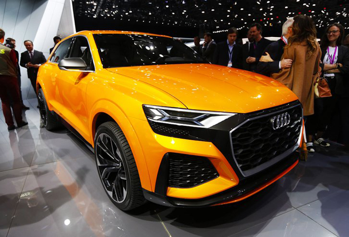 デカ過ぎる アウディ史上最大のsuv Q8 にハイブリッドが登場 業界先取り 業界ニュース 自動車ニュース2021国産車から輸入車まで Mota