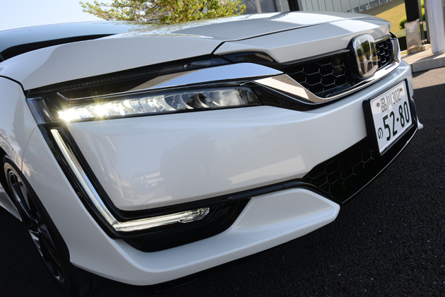 ホンダ 新型燃料電池自動車(FCV)「CLARITY FUEL CELL」(クラリティ フューエル セル)