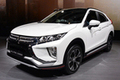 三菱自、新型コンパクトSUV「エクリプス クロス」を日本初公開