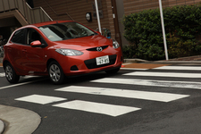 滑りやすい場所：横断歩道