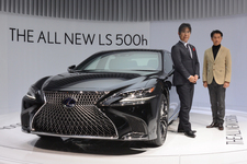 レクサス 新型LS500h（欧州仕様）