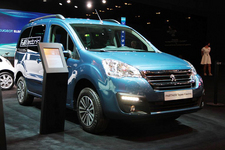 プジョー 新型パートナー ティピー エレクトリック