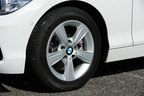 ＜BMW 118d Sport[ボディカラー：アルピンホワイトIII]＞BMW 新型 1シリーズ 試乗レポート／渡辺陽一郎