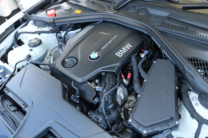 ＜BMW 118d Sport[ボディカラー：アルピンホワイトIII]＞BMW 新型 1シリーズ 試乗レポート／渡辺陽一郎