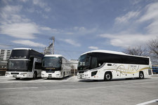 ＜JR夜行高速バス ドリーム号 ”DREAM Relier”(ドリーム ルリエ)＞[Photo：小林岳夫]