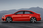アウディ RS 3 セダン