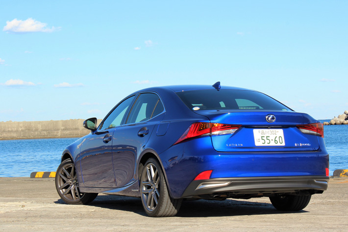 レクサス IS