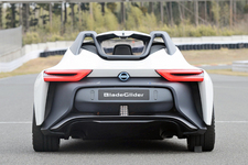 <Nissan Intelligent Power_BladeGlider> 日産 インテリジェント・パワー体験レポート/岡本幸一郎
