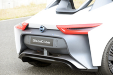 <Nissan Intelligent Power_BladeGlider> 日産 インテリジェント・パワー体験レポート/岡本幸一郎