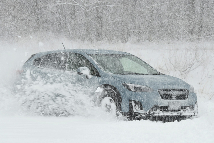季節外れの大雪 スバル新型xvで試してわかった驚きの四駆性能 徹底検証 17年新型車種ー試乗レポート Mota 季節外れの大雪 スバル新型xvで試してわかった驚きの四駆性能 徹底検証 17年新型車種ー試乗レポート Mota