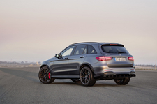 メルセデスAMG GLC63 4MATIC＋／メルセデスAMG GLC63 4MATIC＋クーぺ