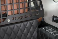 日産 ローグドッグ（Rogue Dogue）