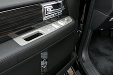 ドアインサイド(運転席側)