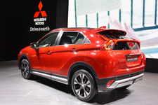 新型エクリプス クロス