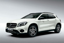 メルセデスAMG 新型GLA（GLA 180）