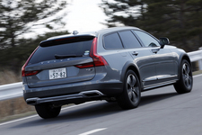 ボルボ V90 Cross Country T5 AWD Summum(V90 クロスカントリー T5 AWD サマム) 試乗レポート／山田弘樹