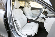 ボルボ V90 Cross Country T5 AWD Summum(V90 クロスカントリー T5 AWD サマム) 試乗レポート／山田弘樹