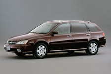 クロスオーバーモデルの先駆けだった！？「ホンダ アヴァンシア V4」(リアルタイム4WD／V6 3リッター搭載)[日本発売モデル(～2003)]