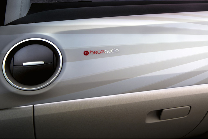 フォルクスワーゲン up!with beats