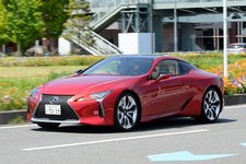 レクサス LC500 “L package”