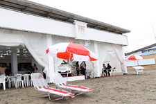 FIAT CAFFE＠Yuigahama Beach