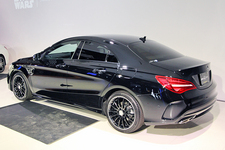メルセデス・ベンツ CLA 180 STAR WARS Edition（ボディカラーはダース・ベイダーをイメージしたナイトブラック）
