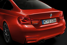 BMW M4クーペ