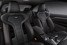 BMW M4クーペ
