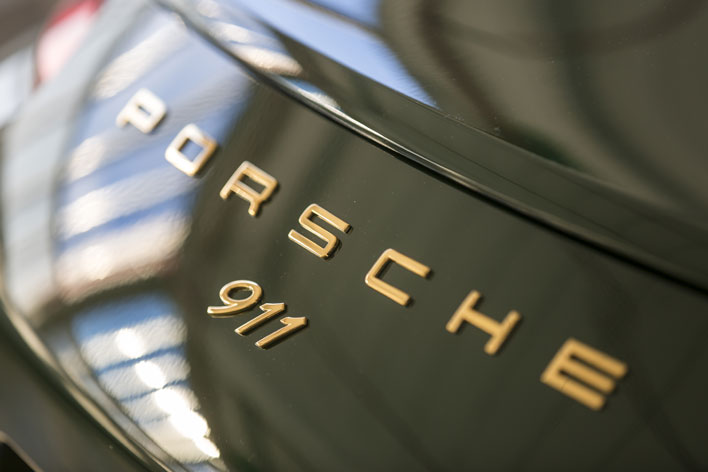 ポルシェ、100万台目の911がラインオフ