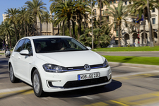 Volkswagen New e-Golf／Golf GTE(フォルクスワーゲン 新型 eゴルフ／ゴルフGTE) 海外試乗レポート／山田弘樹