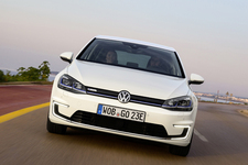 Volkswagen New e-Golf／Golf GTE(フォルクスワーゲン 新型 eゴルフ／ゴルフGTE) 海外試乗レポート／山田弘樹