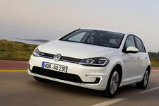 Volkswagen New e-Golf／Golf GTE(フォルクスワーゲン 新型 eゴルフ／ゴルフGTE) 海外試乗レポート／山田弘樹