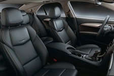 キャデラック ATSセダン シルバームーンライトエディション