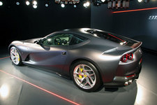 フェラーリV12モデル史上最速の「812スーパーファスト」ジャパンプレミア 発表会レポート[2017年5月23日／会場：赤坂プリンス クラシックハウス]