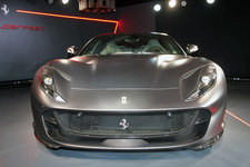 フェラーリV12モデル史上最速の「812スーパーファスト」ジャパンプレミア 発表会レポート[2017年5月23日／会場：赤坂プリンス クラシックハウス]