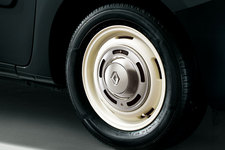 ルノー カングー オーセンティック 6MT