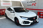 ホンダ 新型シビックタイプR プロトタイプ（日本仕様）