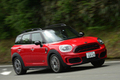 特別なミニ クロスオーバー、新型MINI JOHN COOPER WORKS CROSSOVERに緊急試乗