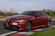 アルファロメオ 新型ジュリア