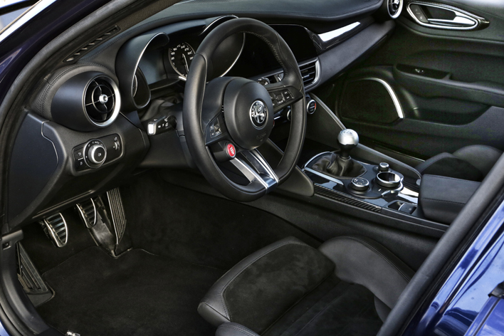 アルファロメオ 新型ジュリア