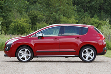 プジョー3008 サイド