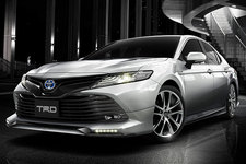 トヨタ新型カムリ　日本仕様　カスタムモデル　MODELLISTA