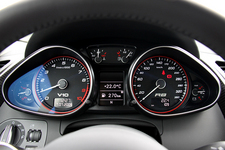 アウディ R8 5.2 FSIクワトロ メーター