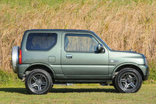 スズキジムニー